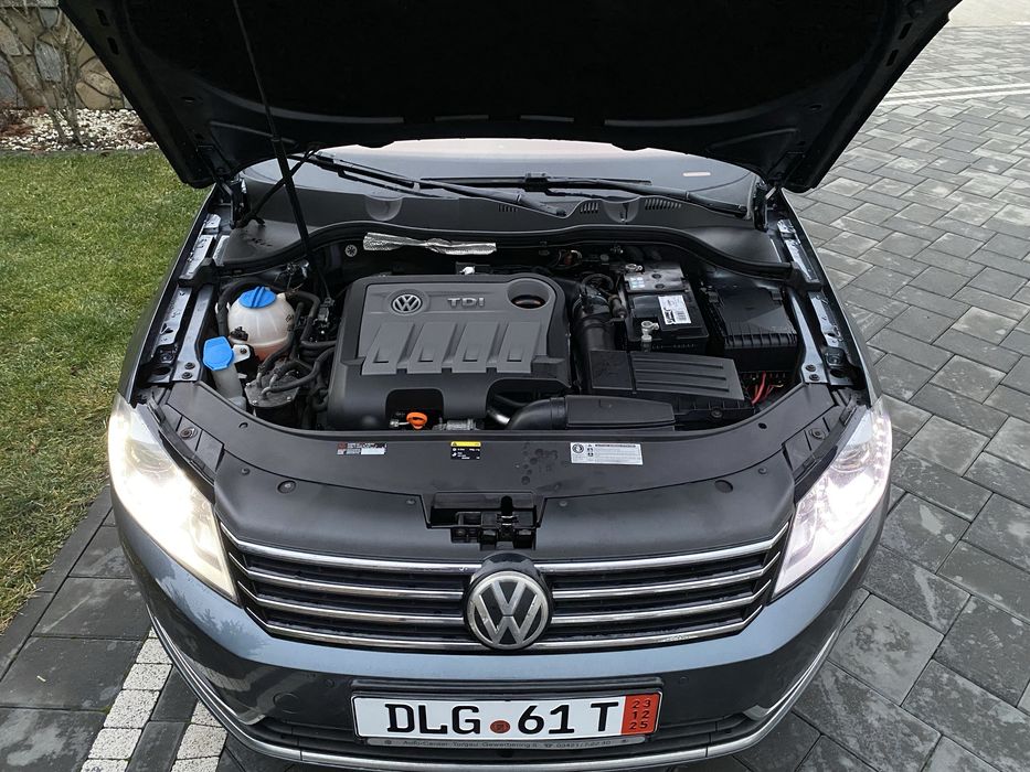VWPassat Highline 2,0-Tdi-140-Cp-Bi-Xenon-park assist-Full