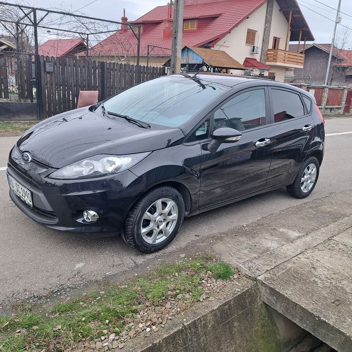Ford Fiesta 1,3 benzina 2012 euro 5 si 82 cai 114000km clima
