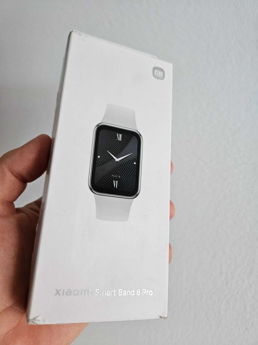 Watch Xiaomi smart 8 pro nou la cutie.