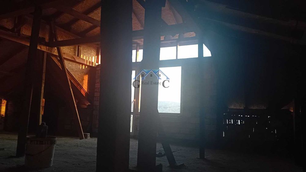 Продава се Къща в Долни чифлик - 270 кв.м за 252 €/кв.м - Снимка #12