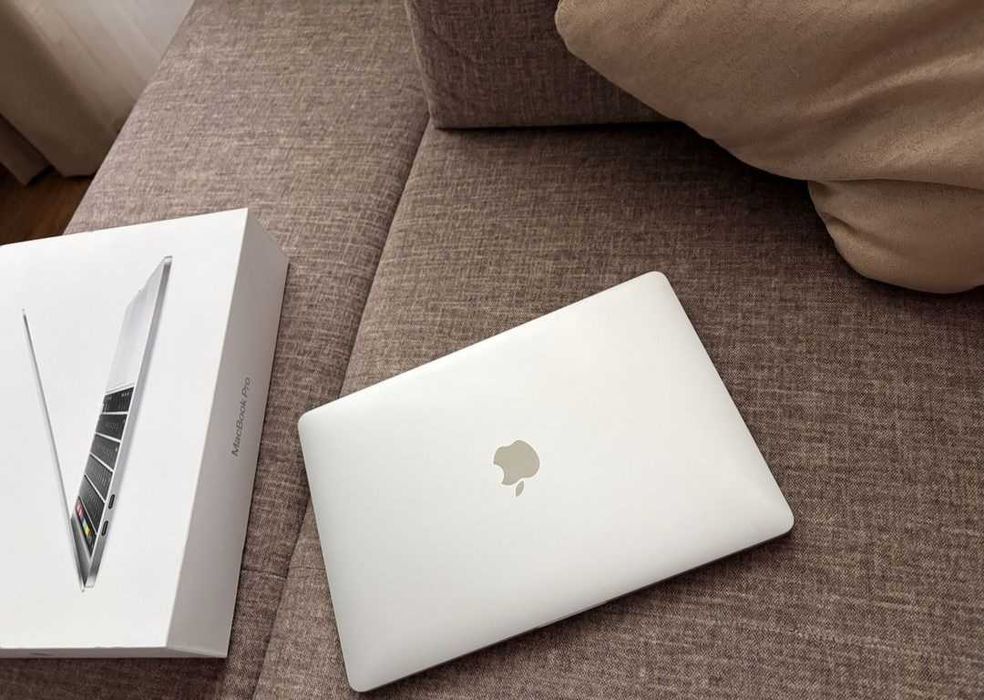 MacBook pro 2020 FULL