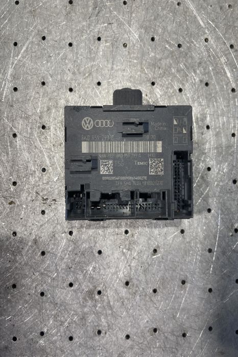 Modul control usa fata dreapta 8K0 959 793 C Audi A4 B8/8K