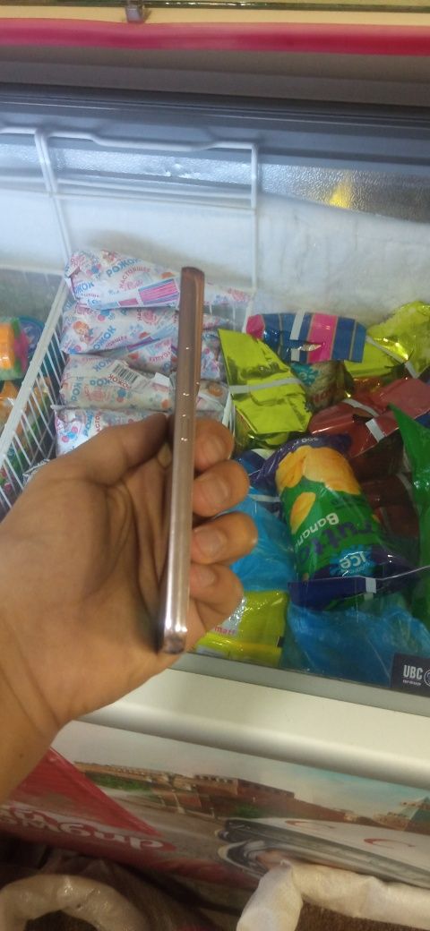 Samsung galaxy s22 5G 8/256
