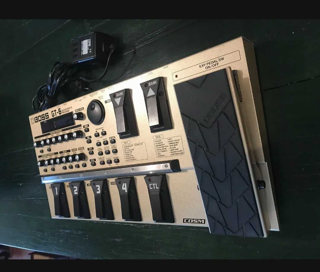 BOSS GT6 Multi effect  processor