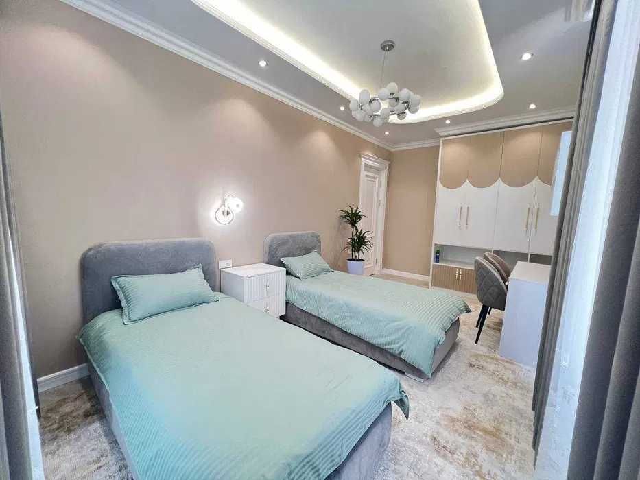 Сдаётся Шикарная 4х ком кв-ра на Тараса Шевченко Мирабадский ID05