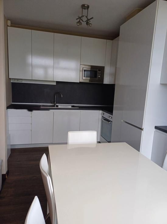 Дава се под наем Тристаен апартамент в София, Бояна - 98 кв.м за 650 € - Снимка #4