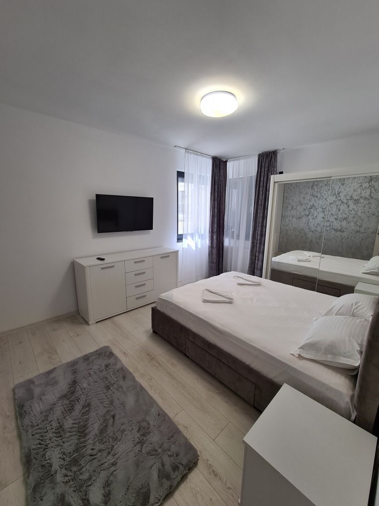 Vand Apartament 2 Camere