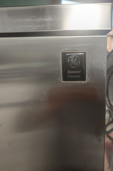 Хладилник General Electric