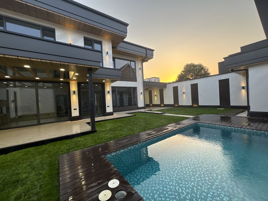 Продается дом премиюм класса в стиле ХайТек Луначарского 4.5 сот