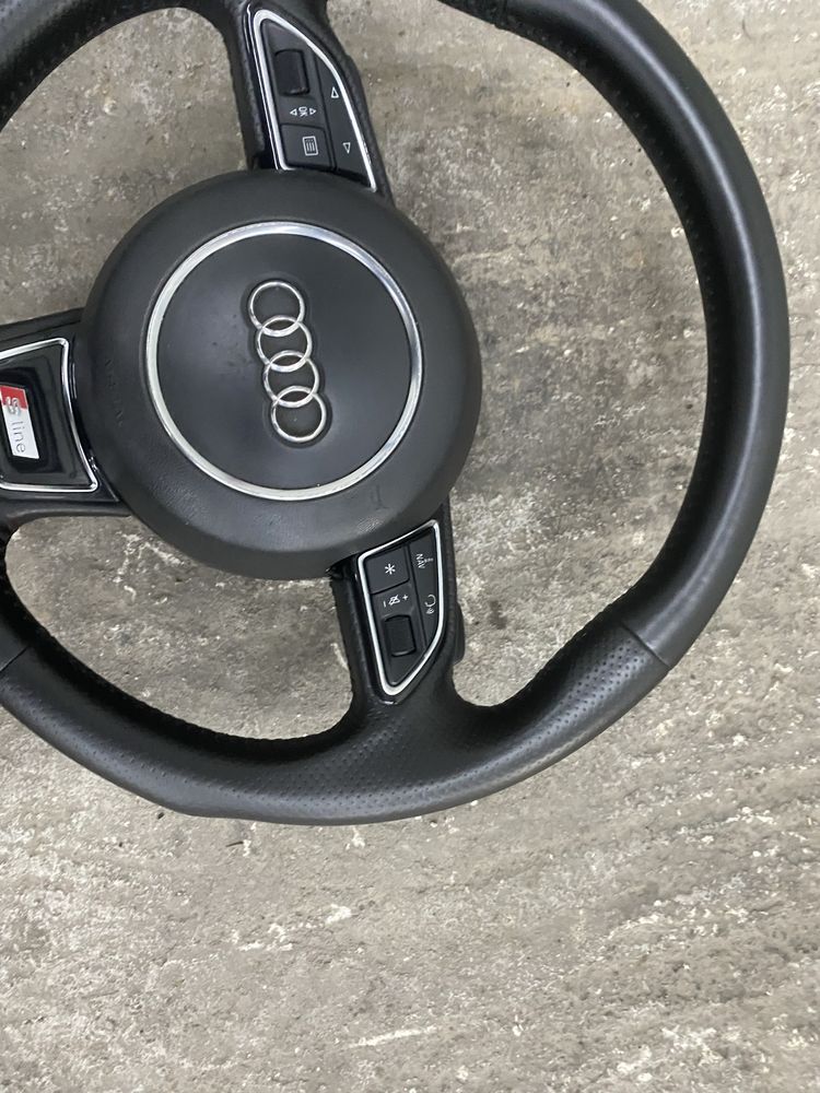 Мулти Волан S line за Audi A4, A6, Ауди