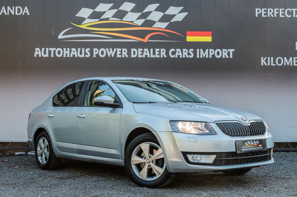 Octavia facelift -scaune incalzite - Credit auto - rate - senzori-