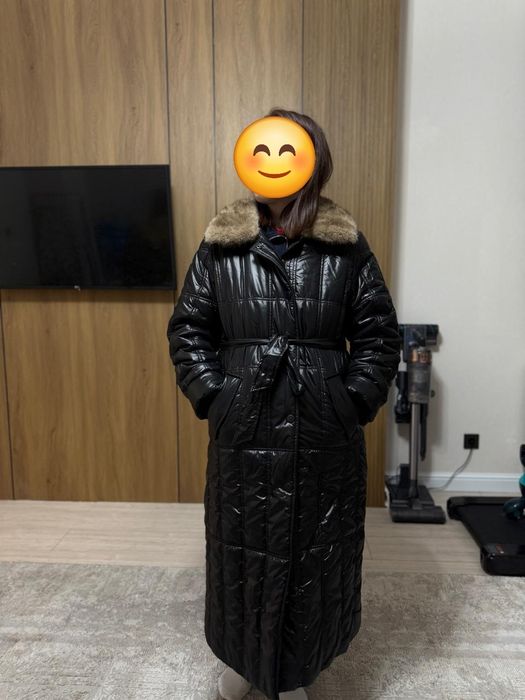 Зимний женский пуховик с норкой