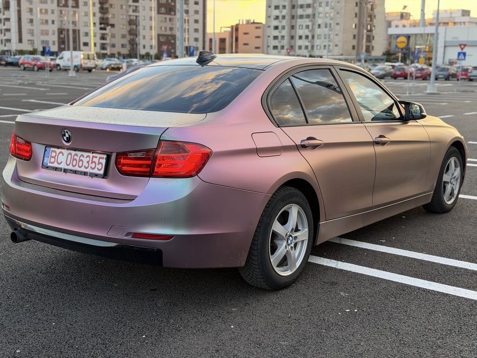 BMW F30 320i
