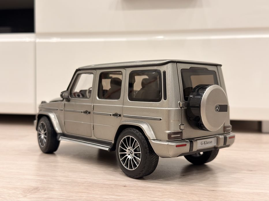Mercedes G500 W463 2019 Limited 1:18 Minichamps