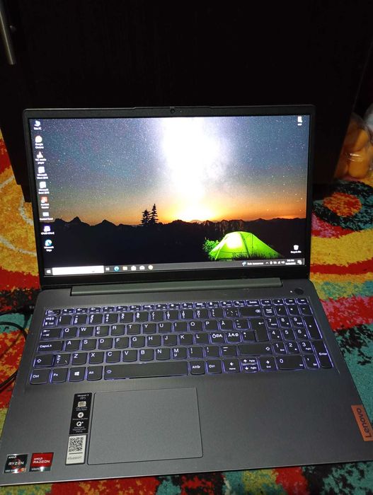 Vand Laptop RAIZEN 5 pret 800 lei