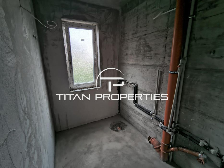 Тристаен апартамент в кв. Беломорски