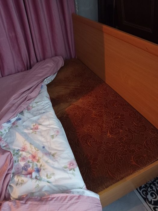 Продаю кравать двух спалку