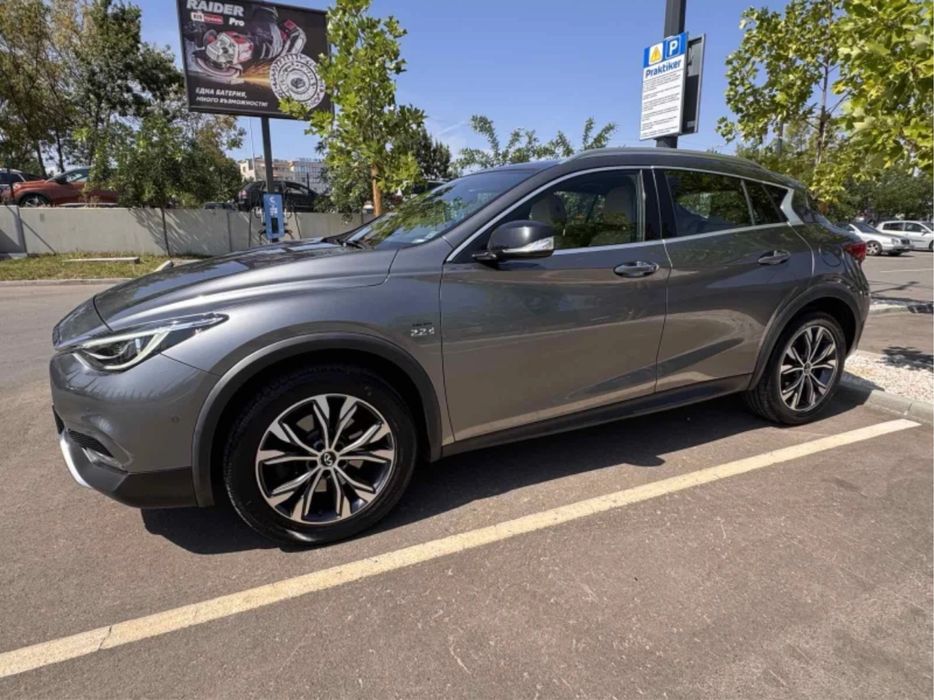 Infiniti QX30 2.2D-4X4 AWD Sunroof