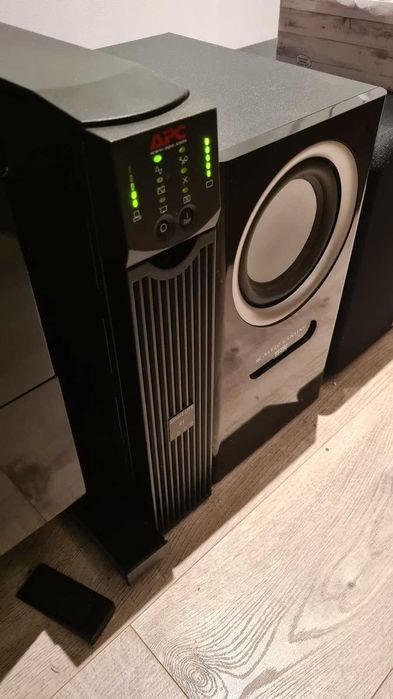 UPS APC RT | SURT1000XLI | SURT3000XLI | 1000VA | 3000VA
