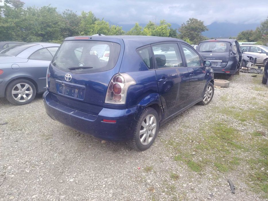 Toyota Corolla Verso 2.0 d4d, Тойота Корола Версо на части!
Май 2006