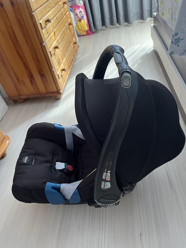 Детска кошница/столче за кола BRITAX ROMER