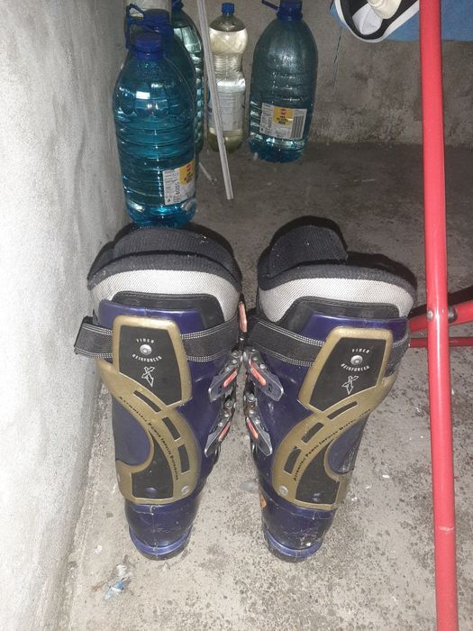 Vand Ghete de schi lange