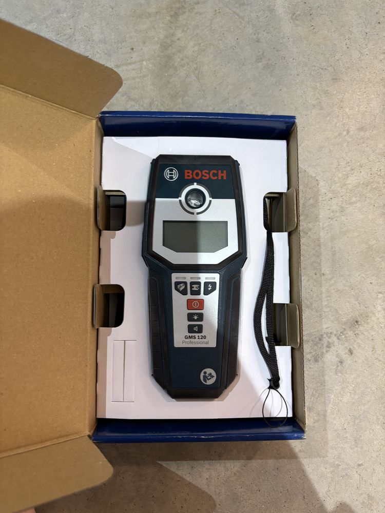 Детектор BOSCH professional GMS 120