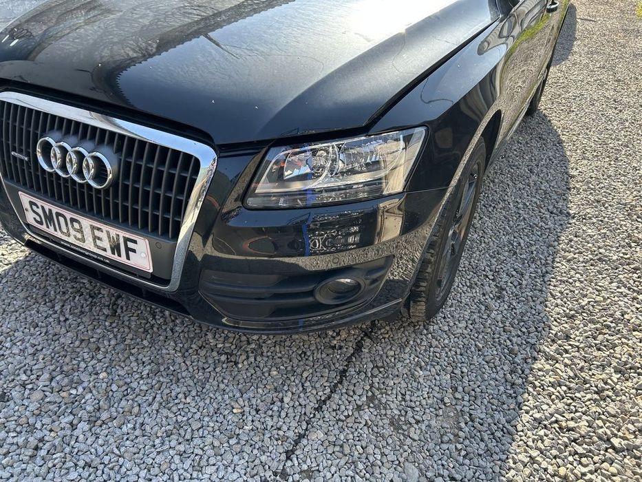 Bara fata AUDI Q5 2008 - 2015 NEGRU (1331) model fara spalatoare far
