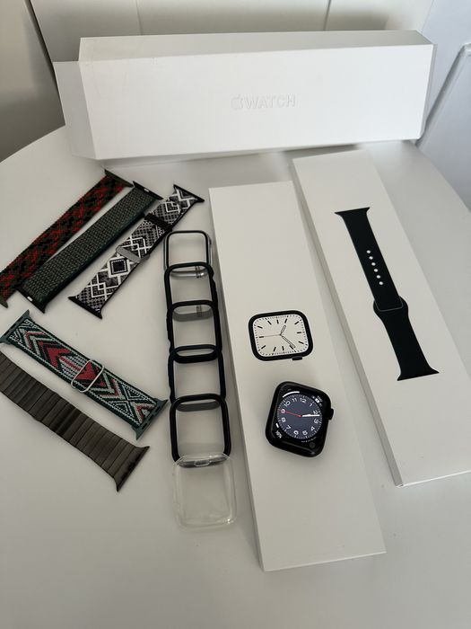 APPLE Watch Series 7 45mm Midnight Aluminium Case