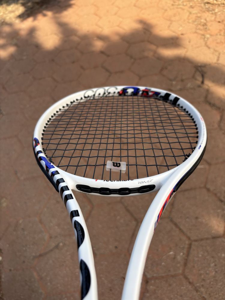 Tecnifibre TF40 v2, 98, 305gr., grip size 3