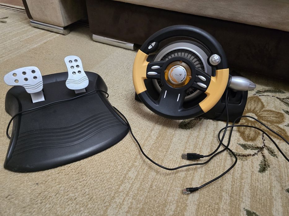 Продам руль и педали