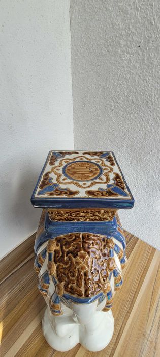 ГОЛЯМ порцеланов слон