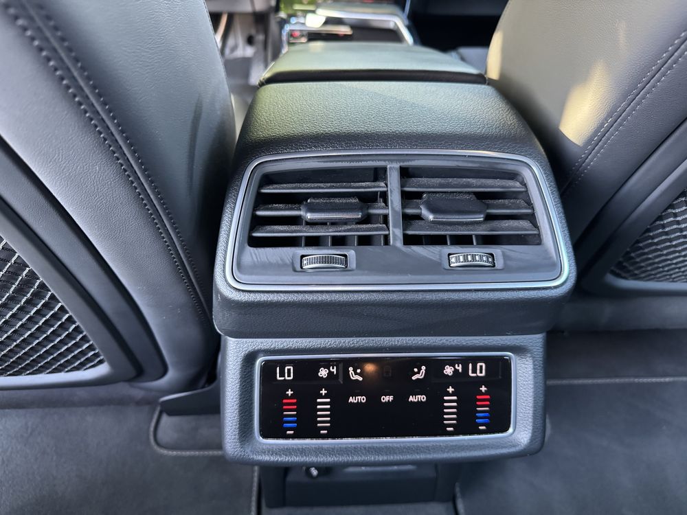 Audi e-tron 50, quattro, Sportback, S line