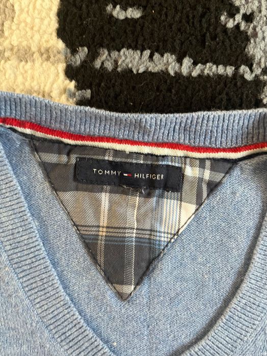 Tommy Hilfiger -детски пуловер