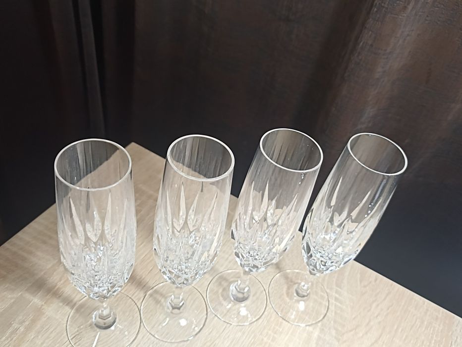 Pahare de cristal