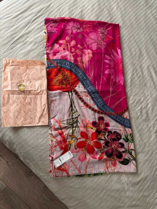 НОВО Daphne коприна и модал летни дамски Шал 4 броя