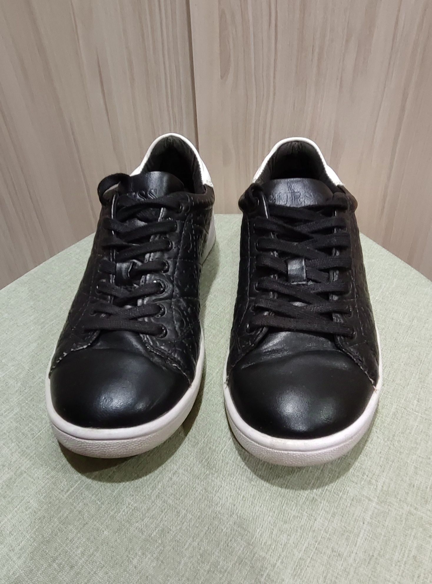 Дамски сникърси Guess