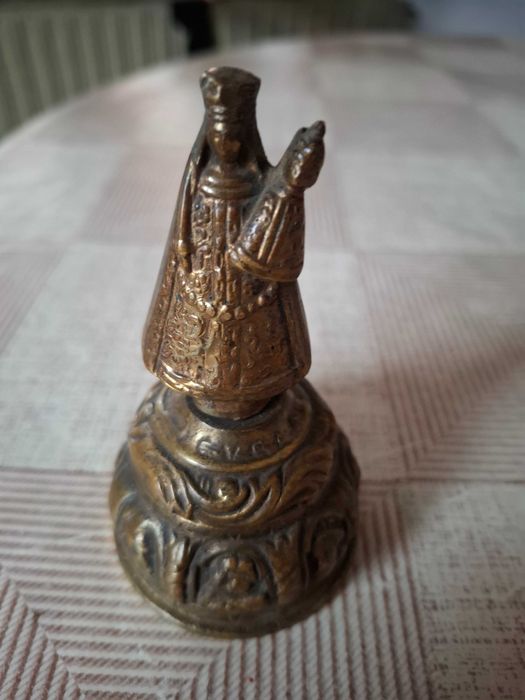 Старинно хаваче и старинна камбанка