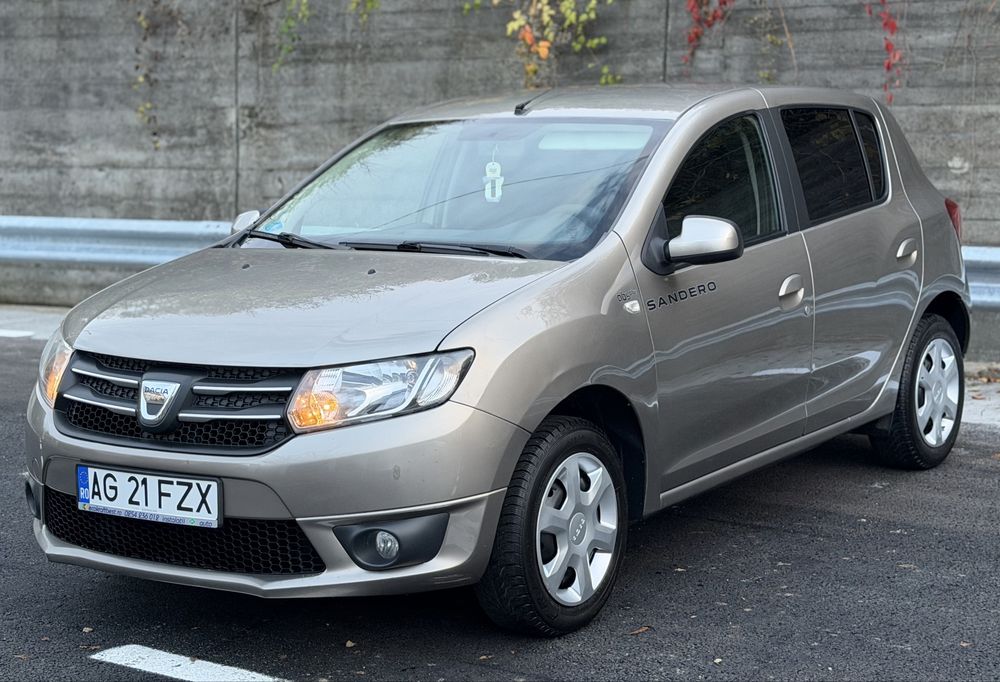 Dacia Sandero / 0.9 / 90 CP / 2014 / GPL