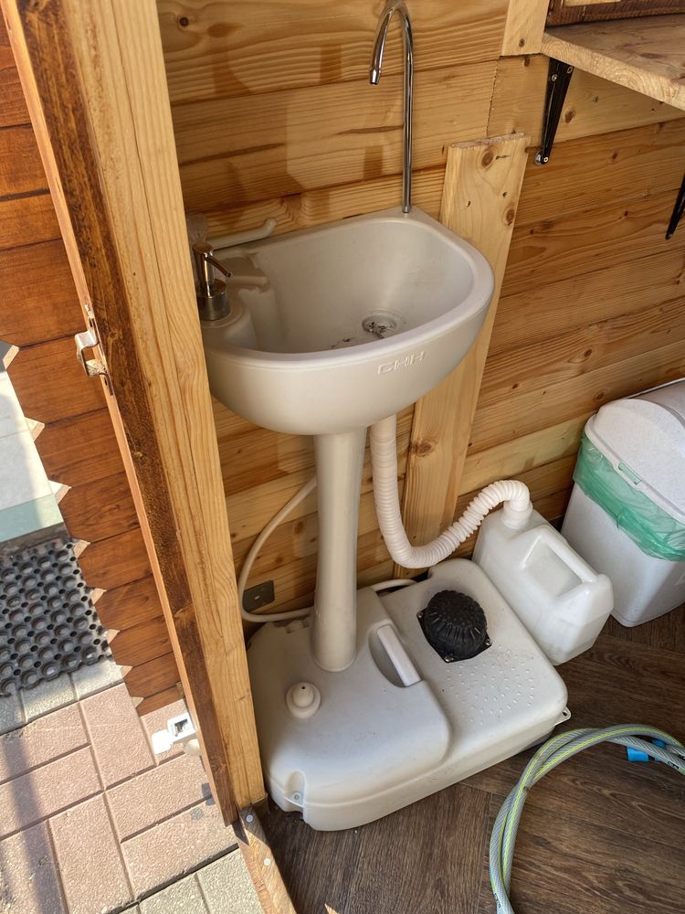 Casuta din lemn, de gradina pret 2800 lei