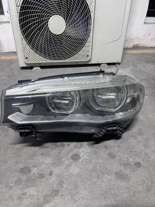 Продается фара BMW X5 F15 2015г