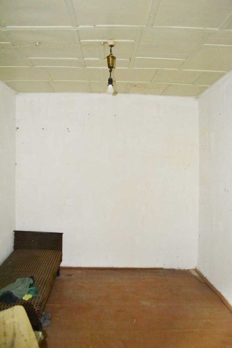 Ховли сотилади Гор-больница.