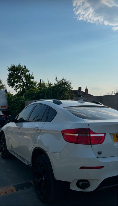 Usi Bmw X6 E71 2011 culoarea prezentata