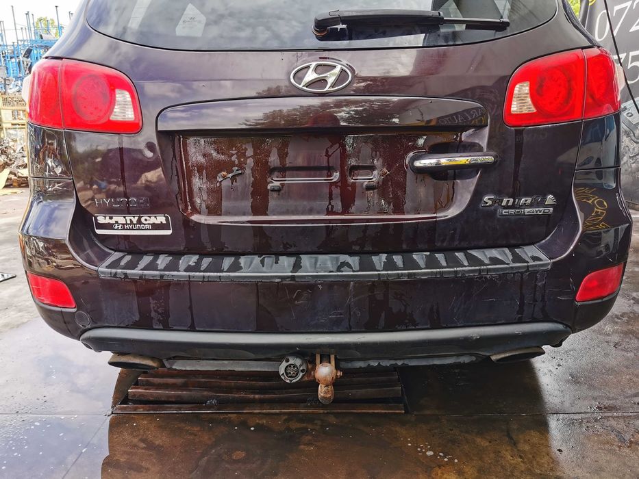 dezmembrez hyundai Santa Fe 2.2d/ haion santa fe/ usa fata santa fe/