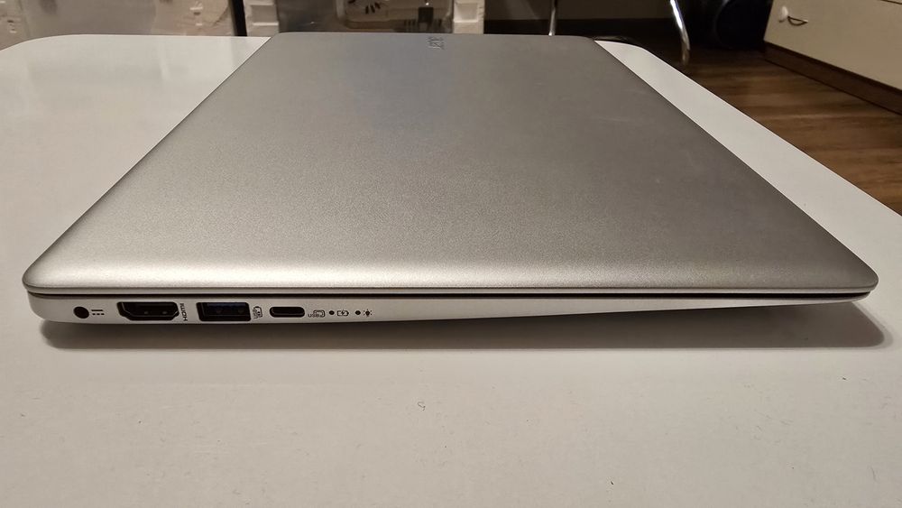 Лаптоп ACER Swift 3