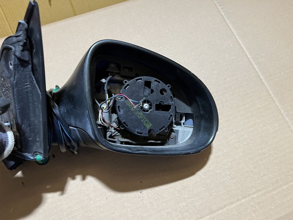Oglinda dreapta pasager verde lc6s pt vw passat b6