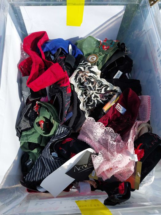 Chiloți tanga vintage outlet S/M/L/XL minim 20 buc