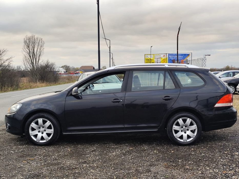 Volkswagen Golf 6 Variant 1.6 TDI 105 CP, 2013
