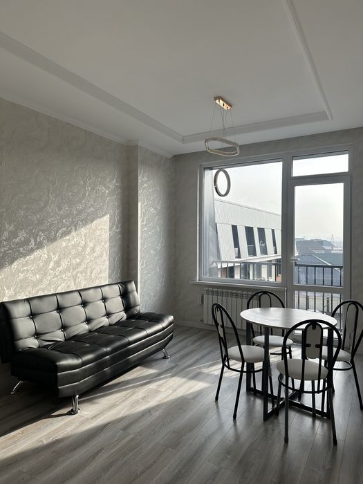 2 х комнатная квартира помесячно