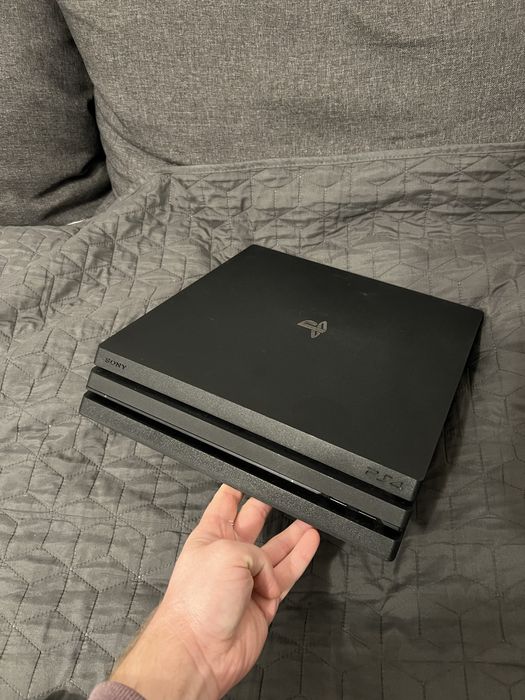 Consola Playstation 4 PRO 1TB